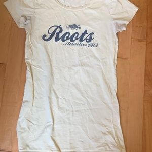 Womens roots tee